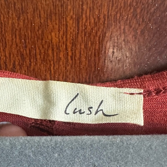 Distressed Rust Colored Tank Top - Picture 3 of 3